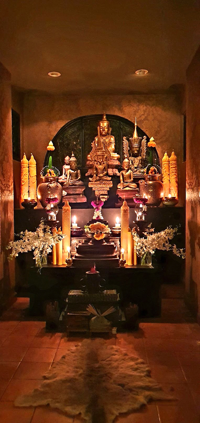 Extremely Rare 17C Bronze Sitting Laos Buddha #DW096